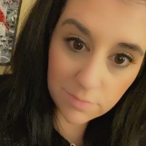 Meet your Posher, Mallory